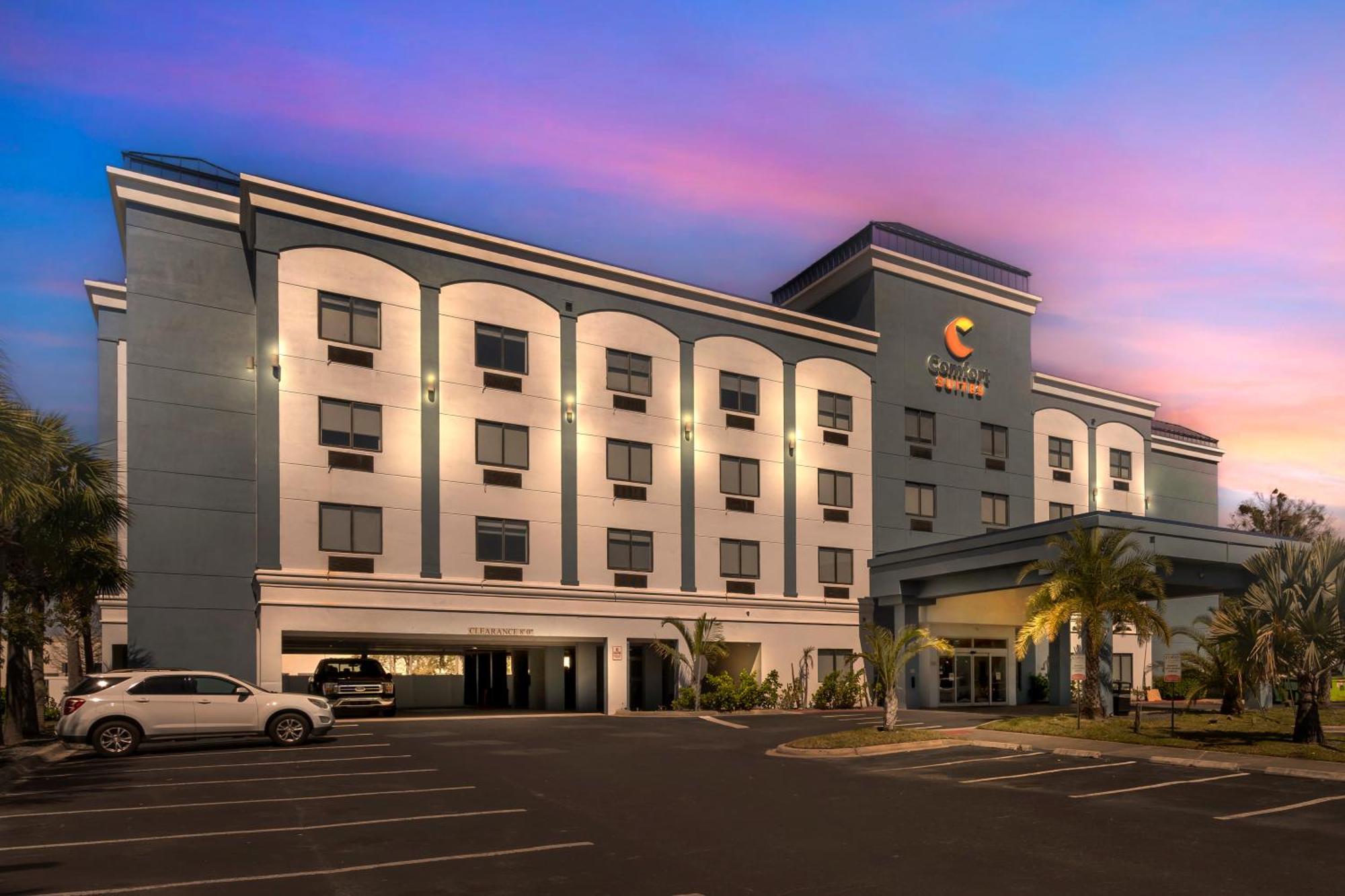 Comfort Suites West Jacksonville Bagian luar foto