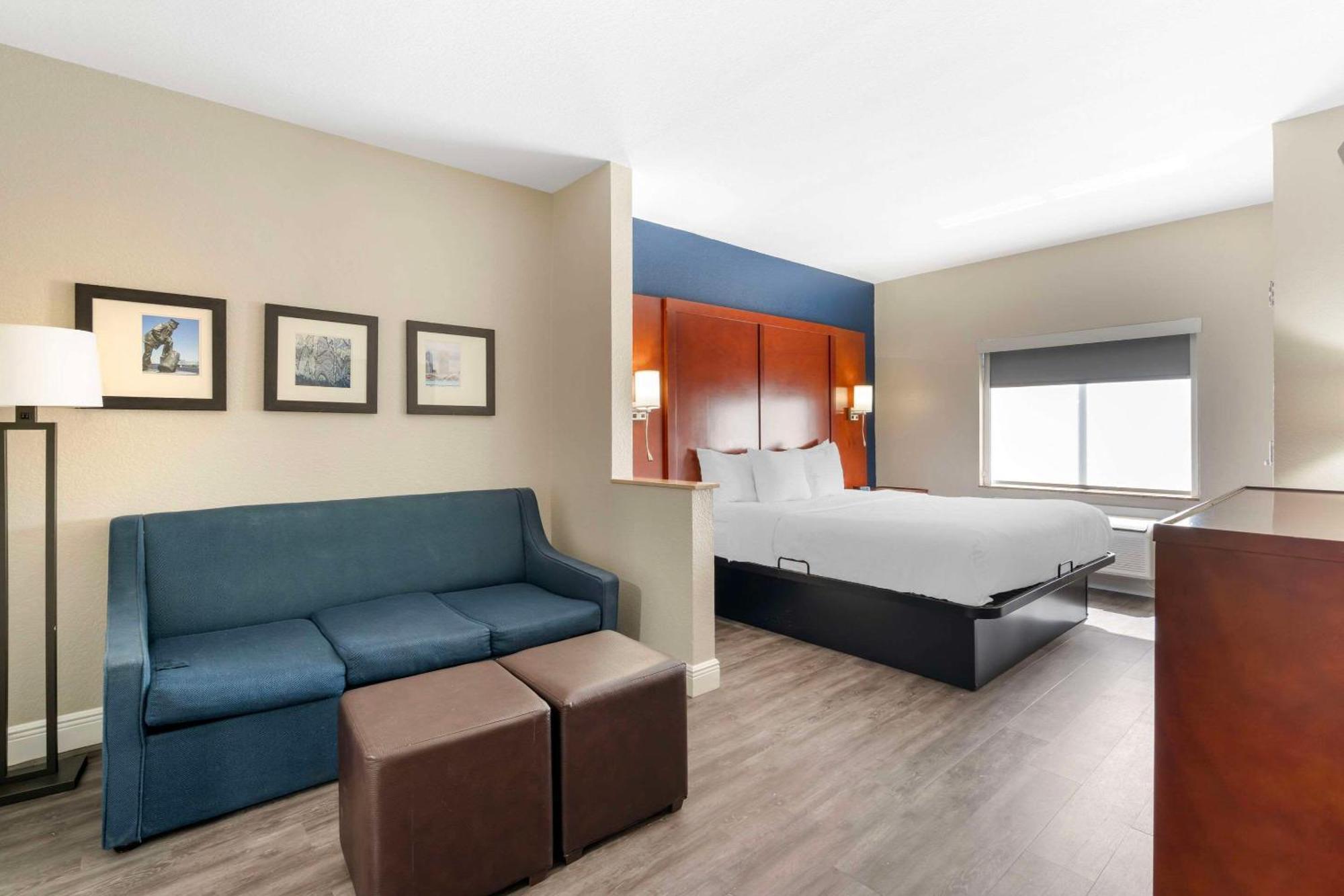 Comfort Suites West Jacksonville Bagian luar foto