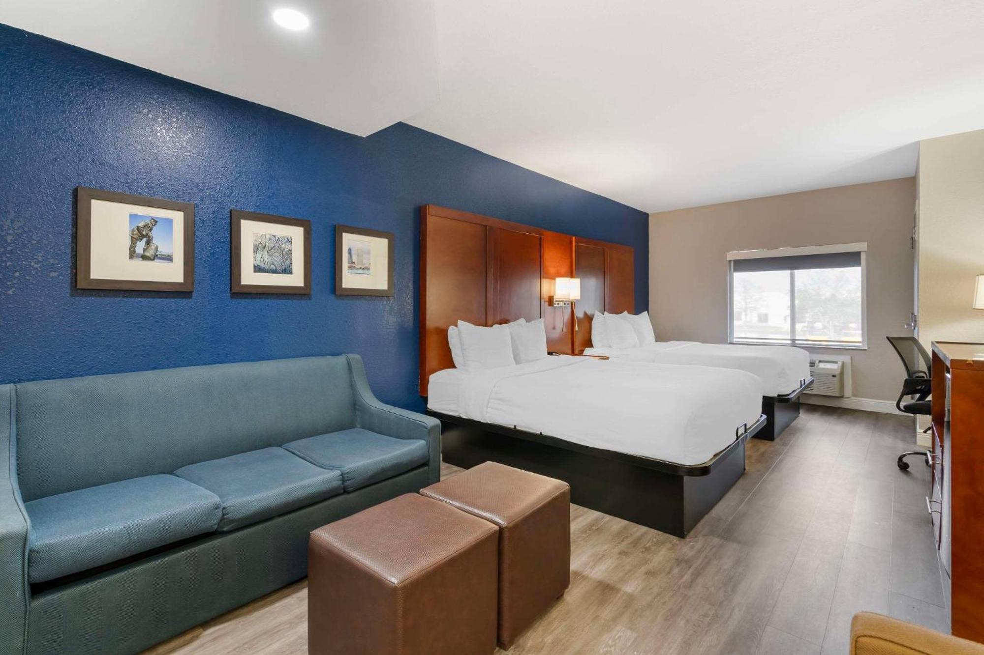 Comfort Suites West Jacksonville Bagian luar foto