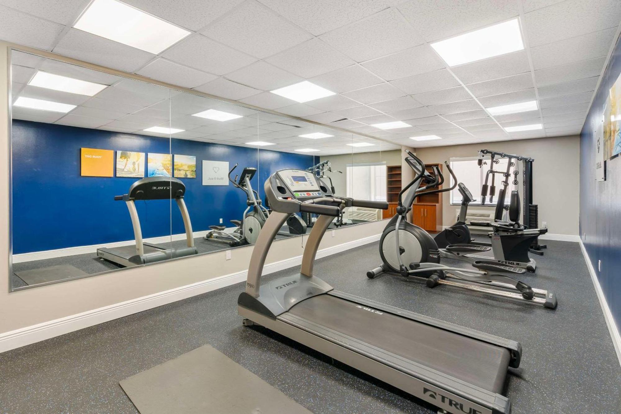 Comfort Suites West Jacksonville Bagian luar foto