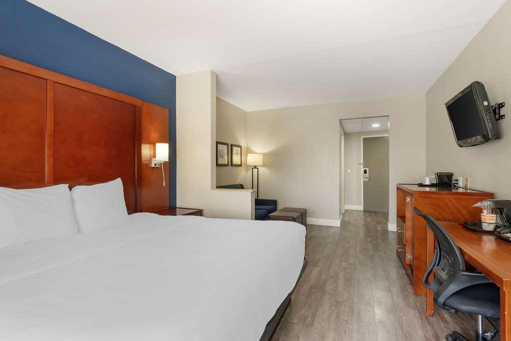 Comfort Suites West Jacksonville Ruang foto